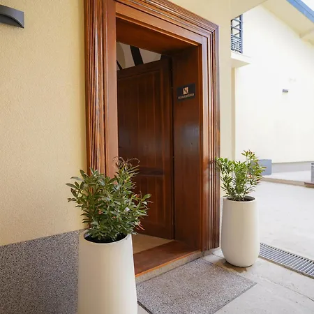 Karlovcanka Smestaj U Centru Sremskih Karlovaca