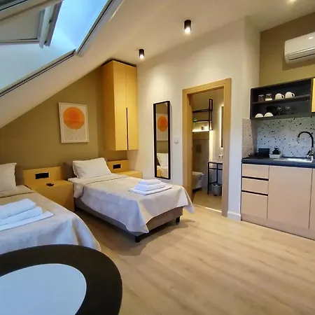 Karlovcanka Smestaj U Centru Sremskih Karlovaca Lejlighed