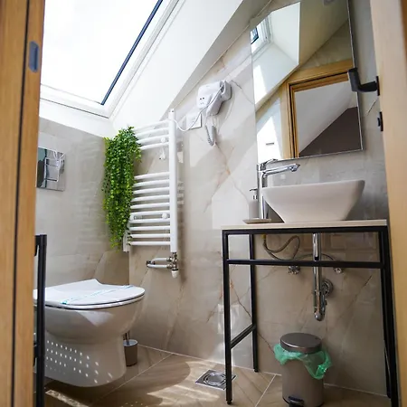 Appartamento Karlovcanka Smestaj U Centru Sremskih Karlovaca *