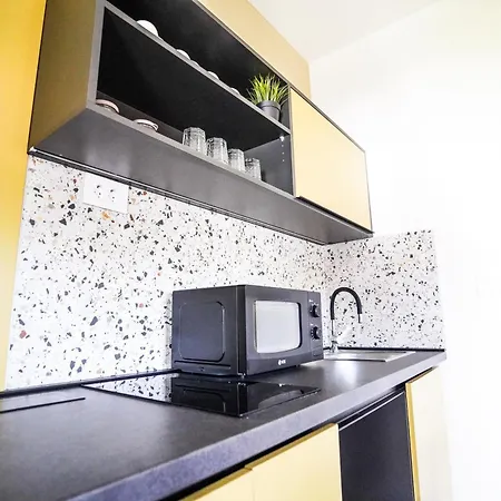 Karlovcanka Smestaj U Centru Sremskih Karlovaca *