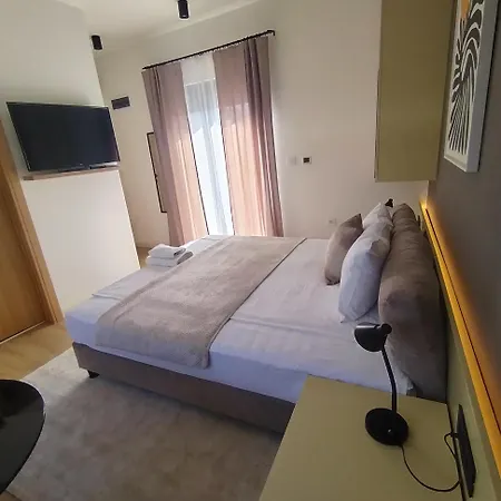 Appartamento Karlovcanka Smestaj U Centru Sremskih Karlovaca