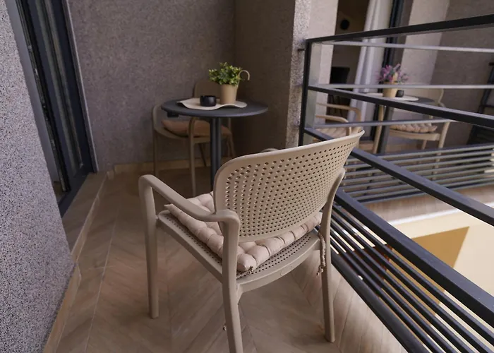 Karlovcanka Smestaj U Centru Sremskih Karlovaca * 스렘스키카를로브치