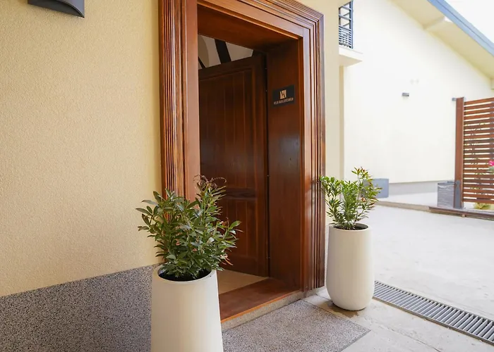 Karlovcanka Smestaj U Centru Sremskih Karlovaca