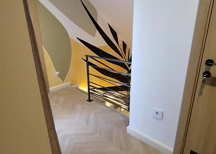 Karlovcanka Smestaj U Centru Sremskih Karlovaca * 스렘스키카를로브치