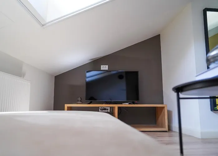 Karlovcanka Smestaj U Centru Sremskih Karlovaca *