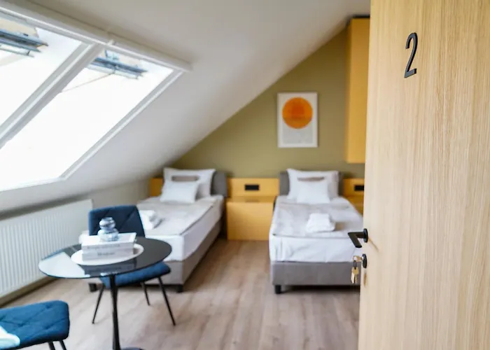 Karlovcanka Smestaj U Centru Sremskih Karlovaca 아파트 스렘스키카를로브치