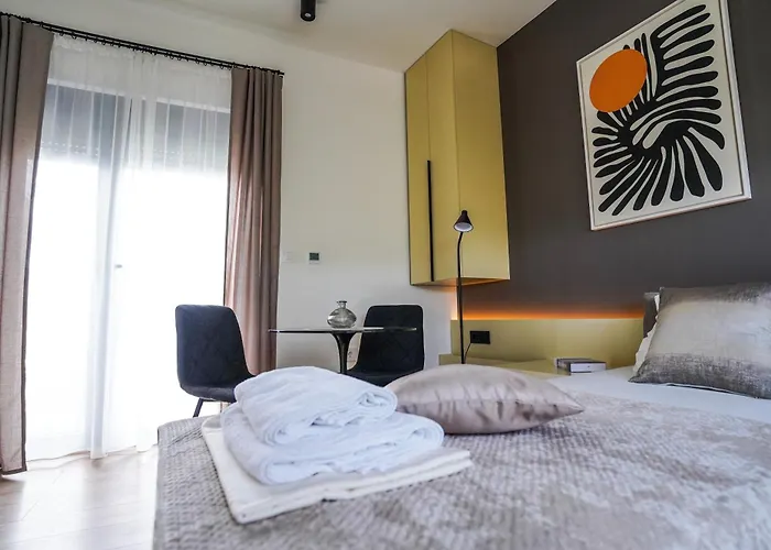 Karlovcanka Smestaj U Centru Sremskih Karlovaca