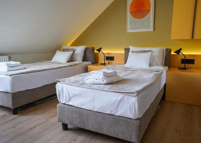 Karlovcanka Smestaj U Centru Sremskih Karlovaca 아파트