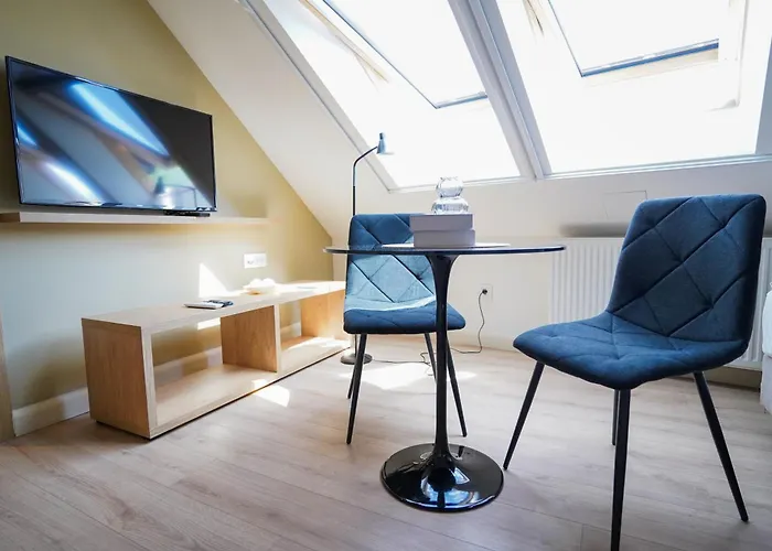 아파트 Karlovcanka Smestaj U Centru Sremskih Karlovaca 스렘스키카를로브치